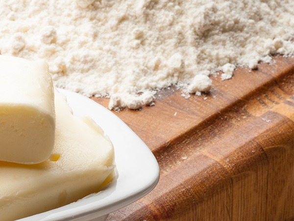 La recette traditionnelle, comme la faisait Mamama. Qui donne des bonnes tartes de saison!