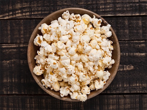 Difficile de trouver l'origine de la Journée internationale du popcorn, le 19 janvier. En tout cas, les premières traces de maïs soufflé remontent à plus de 5.000 ans, chez les Amérindiens.